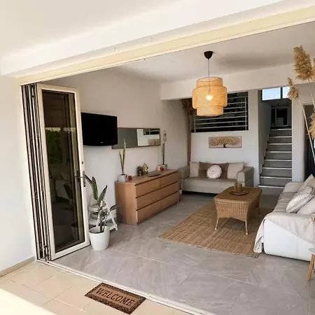 Boho House Perivolia