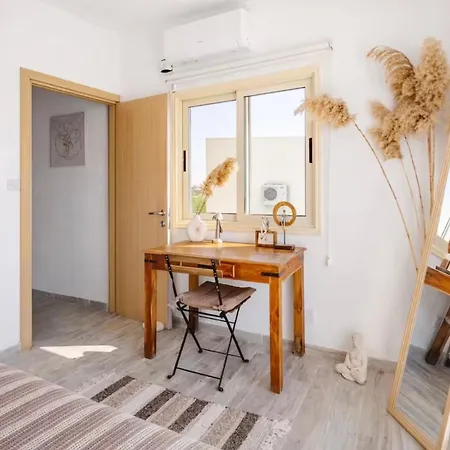 Boho House Perivolia